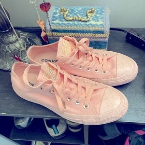 Pink and gold converse!
